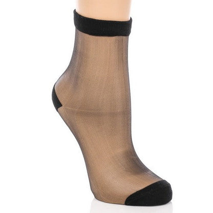 MMK2930 Sheer Ankle Socks in Black