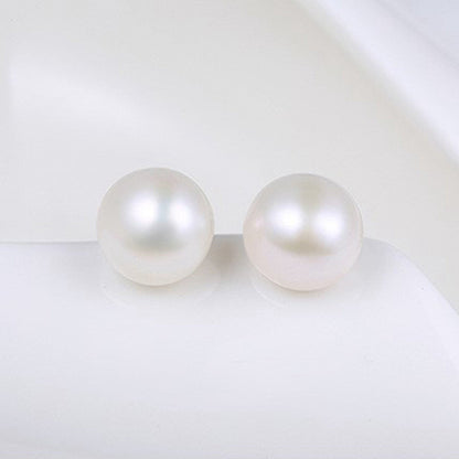 Small Pearl Stopper Stud Earring White