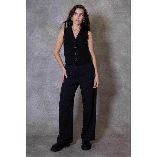 Threadbare Ladies Queen Fitted Waistcoat in Black