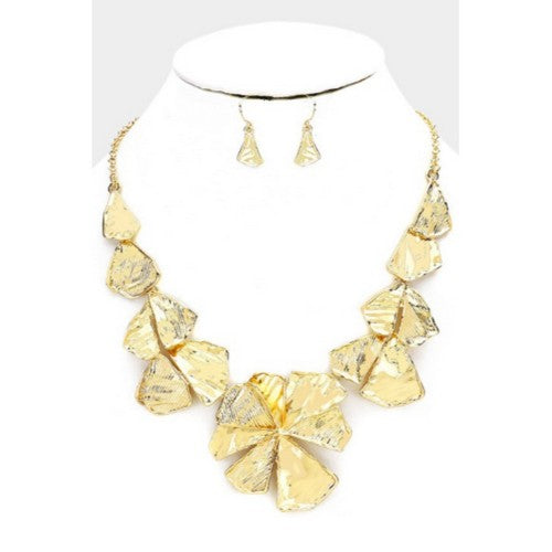 Floral Link Statement Necklace &Earring Set Gold