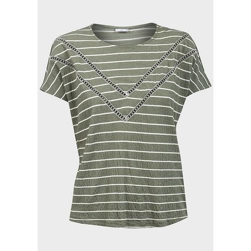 Stripe V Design T-Shirt Sage