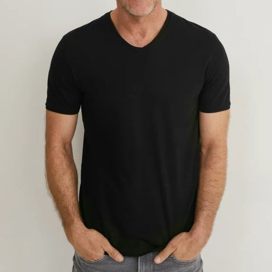 C&A V Neck T-Shirt Black